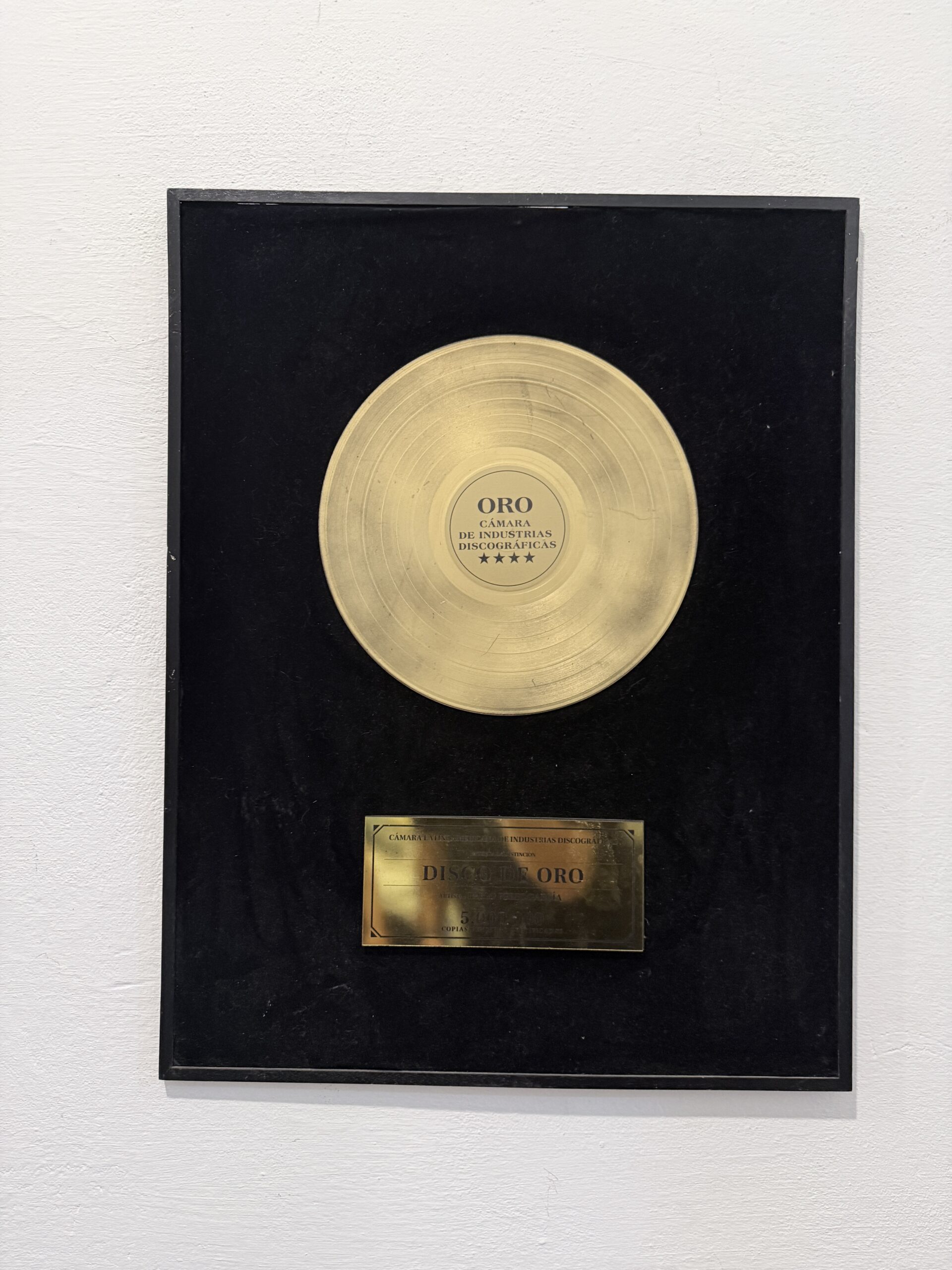 L136 - Discografica Oro