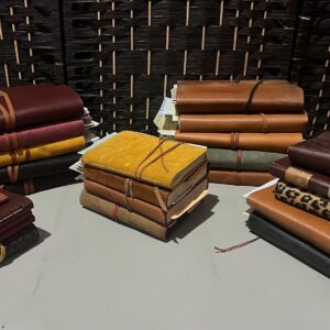 P018 - Cuadernos cuero