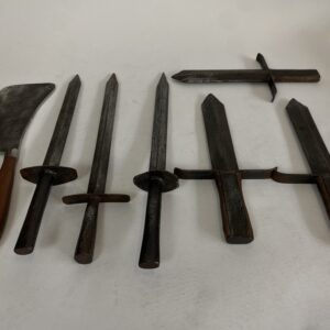 PD114 - Armas/espadas