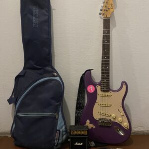 P111 - Guitarra Electrica